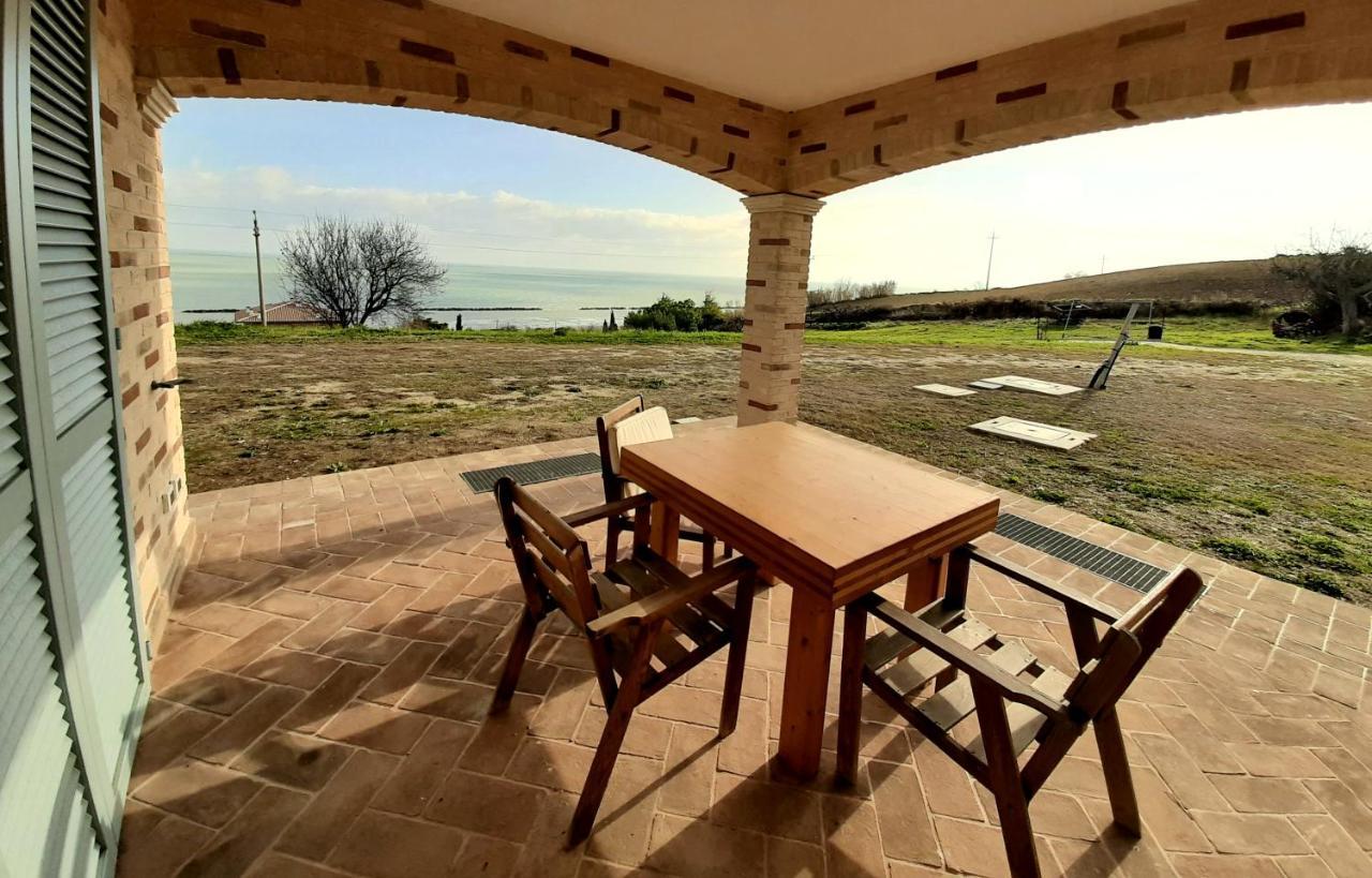 Bio Agriturismo Mare In Campagna Campofilone Eksteriør bilde
