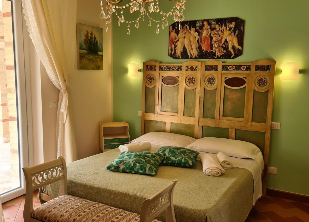 Bio Agriturismo Mare In Campagna Campofilone Eksteriør bilde