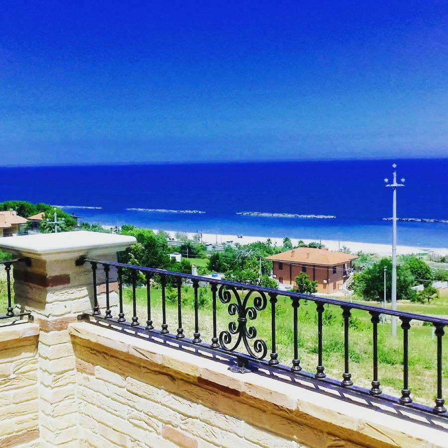 Bio Agriturismo Mare In Campagna Campofilone Eksteriør bilde